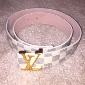 Louis Vuitton Intiales Damier 40MM